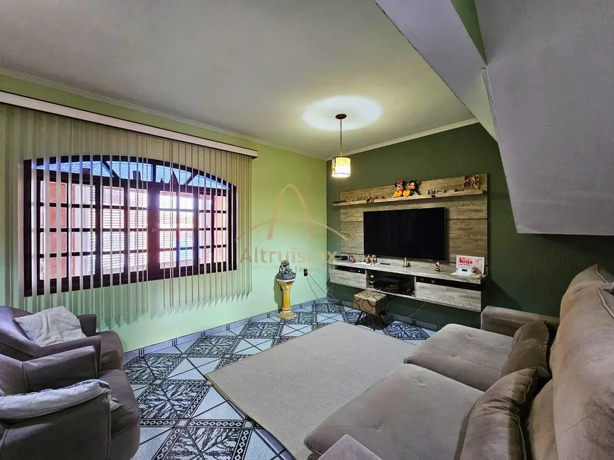 Foto 3 de Casa com 3 quartos à venda, 180m2 em Jardim Roberto, Osasco - SP