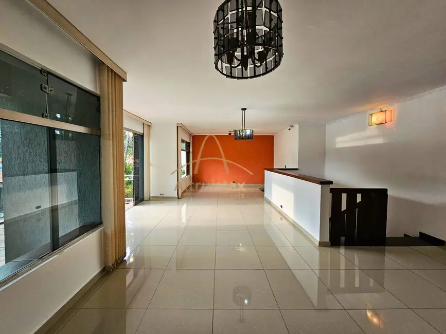 Foto 1 de Casa com 4 quartos à venda, 300m2 em Parque Continental, São Paulo - SP