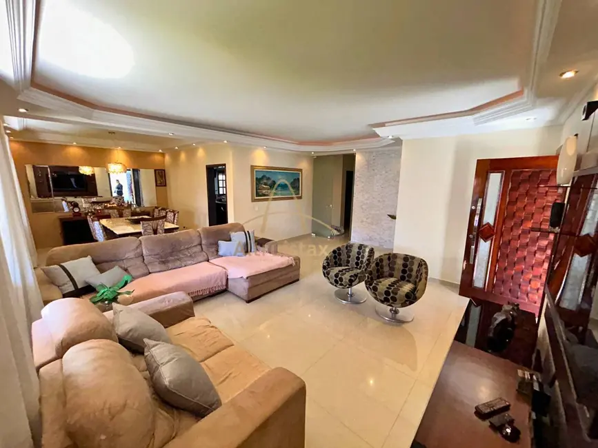 Foto 1 de Casa com 3 quartos à venda, 200m2 em City Bussocaba, Osasco - SP