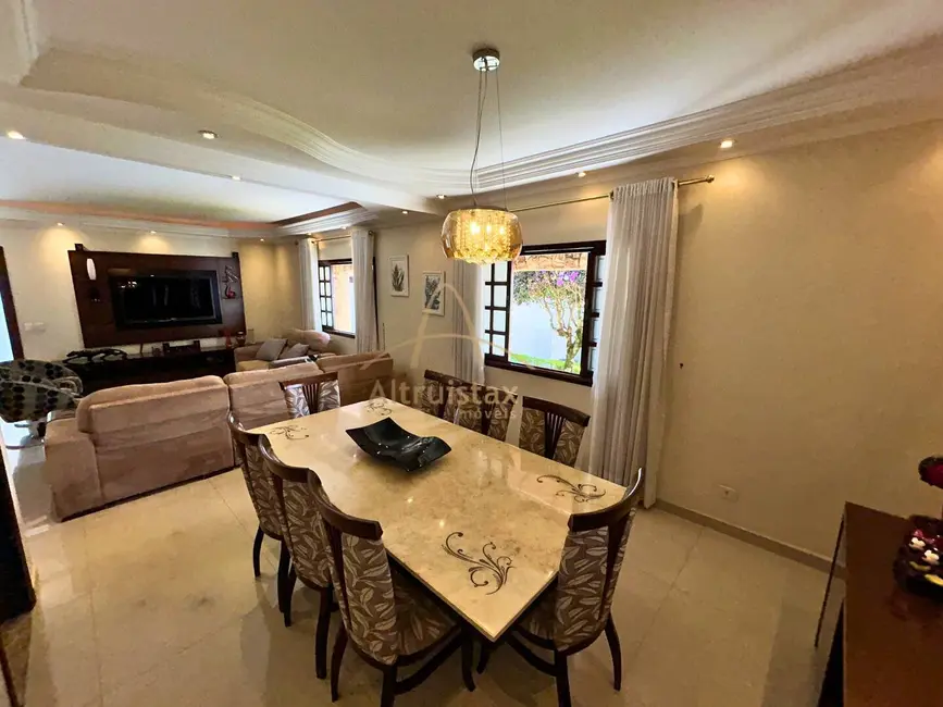 Foto 8 de Casa com 3 quartos à venda, 200m2 em City Bussocaba, Osasco - SP