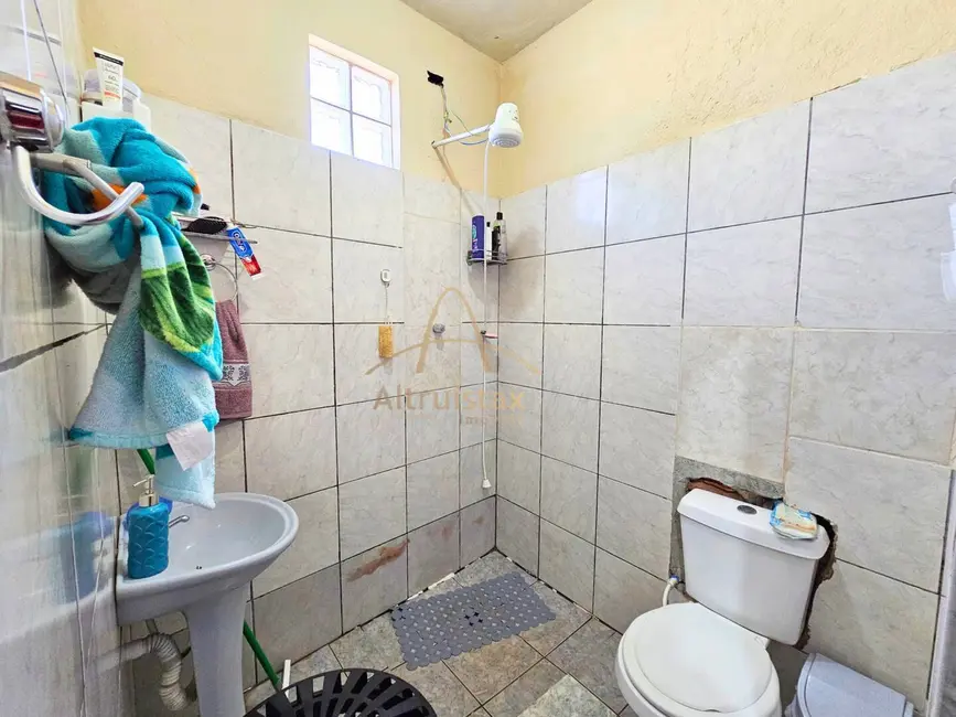 Casa com 2 quartos à venda, 137m2 em Veloso, Osasco - SP - imagem 8 Foto 8 de Casa com 2 quartos à venda, 137m2 em Veloso, Osasco - SP