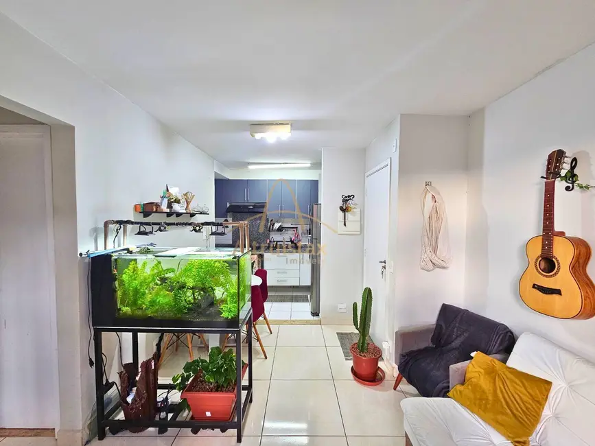 Foto 3 de Apartamento com 2 quartos à venda, 44m2 em São Pedro, Osasco - SP