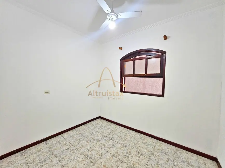 Foto 8 de Sobrado com 3 quartos à venda, 252m2 em Osasco - SP