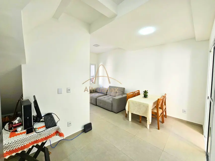 Casa com 2 quartos à venda, 64m2 em Osasco - SP - imagem 5 Foto 5 de Casa com 2 quartos à venda, 64m2 em Osasco - SP