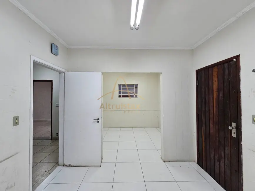 Casa com 3 quartos à venda e para alugar, 150m2 em Vila Campesina, Osasco - SP - imagem 9 Foto 9 de Casa com 3 quartos à venda e para alugar, 150m2 em Vila Campesina, Osasco - SP