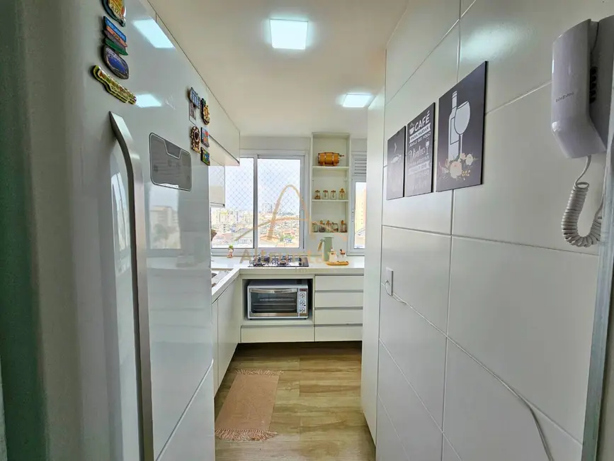 Foto 7 de Apartamento com 2 quartos à venda, 53m2 em Quitaúna, Osasco - SP