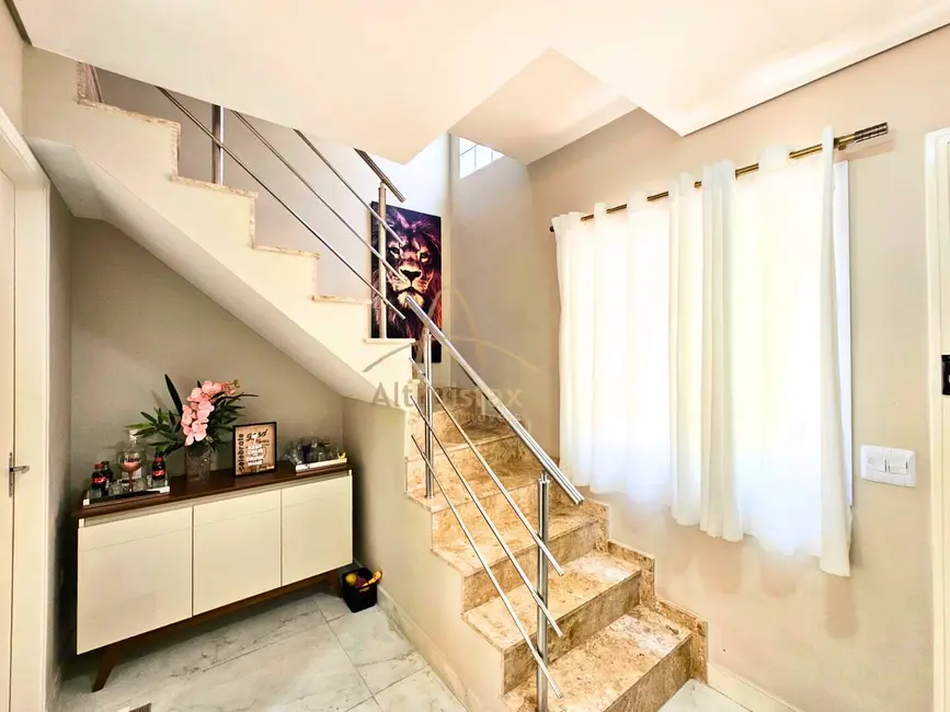 Foto 2 de Casa com 2 quartos à venda, 60m2 em Jaguaribe, Osasco - SP