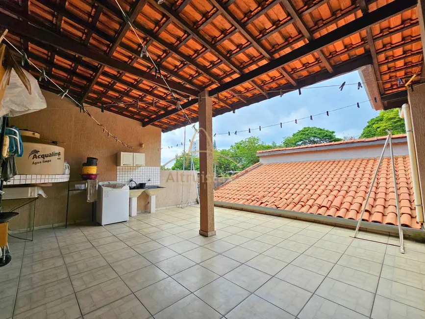 Foto 1 de Casa com 3 quartos à venda, 200m2 em Centro, Osasco - SP