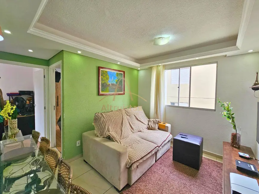 Foto 2 de Apartamento com 2 quartos à venda, 40m2 em São Pedro, Osasco - SP