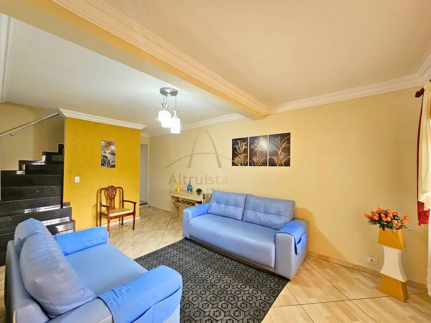 Foto 2 de Casa com 3 quartos à venda, 173m2 em km 18, Osasco - SP