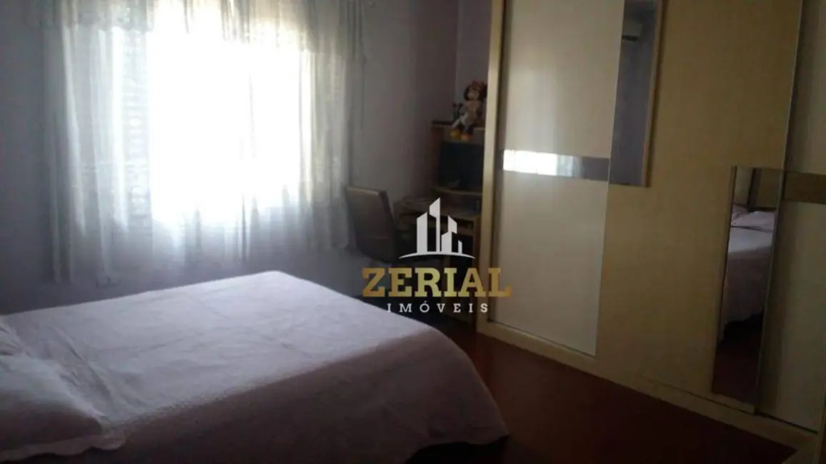 Foto 4 de Sobrado com 4 quartos à venda, 197m2 em Osvaldo Cruz, Sao Caetano Do Sul - SP