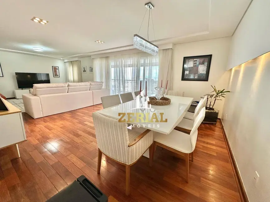 Foto 2 de Apartamento com 3 quartos para alugar, 175m2 em Santo Antônio, Sao Caetano Do Sul - SP
