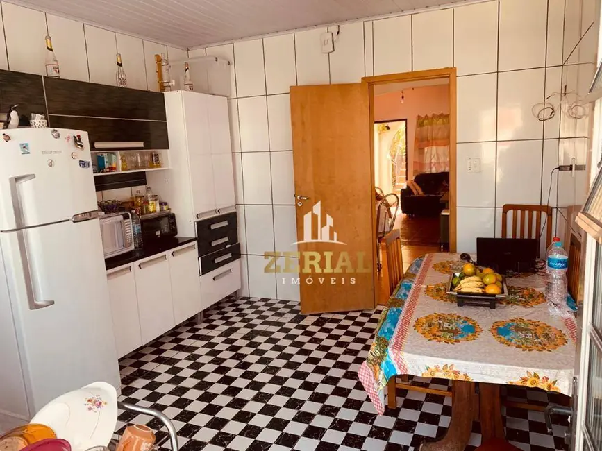 Casa com 2 quartos à venda, 233m2 em Cerâmica, Sao Caetano Do Sul - SP - imagem 5 Foto 5 de Casa com 2 quartos à venda, 233m2 em Cerâmica, Sao Caetano Do Sul - SP