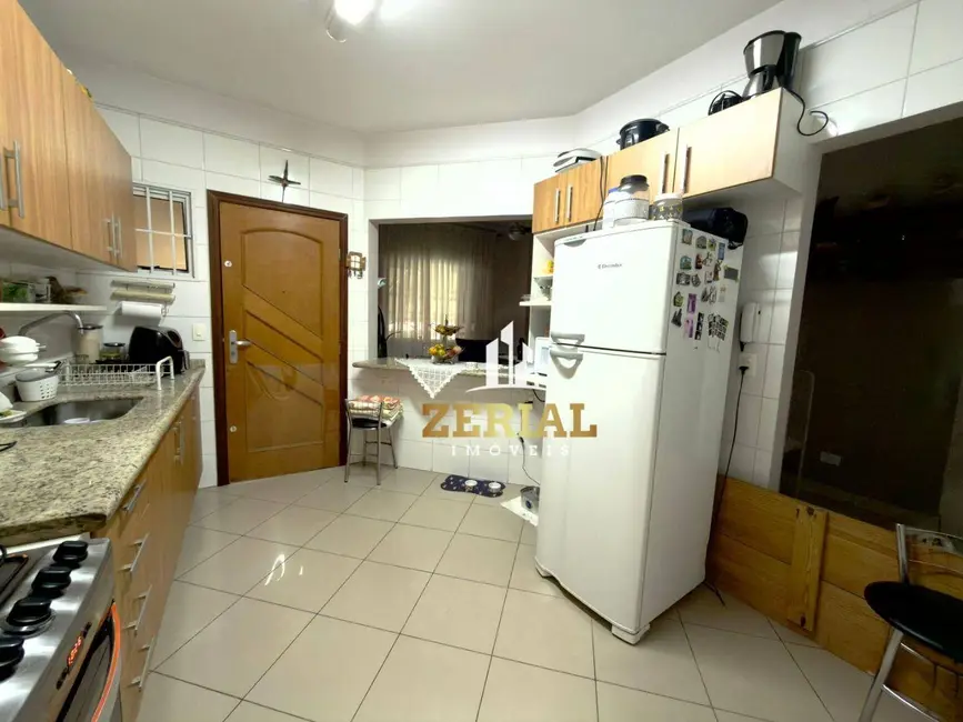 Casa com 3 quartos à venda, 178m2 em Santa Paula, Sao Caetano Do Sul - SP - imagem 3 Foto 3 de Casa com 3 quartos à venda, 178m2 em Santa Paula, Sao Caetano Do Sul - SP