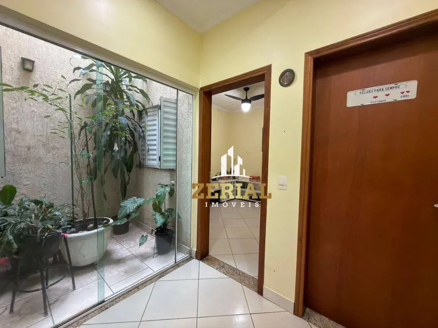 Casa com 3 quartos à venda, 178m2 em Santa Paula, Sao Caetano Do Sul - SP - imagem 5 Foto 5 de Casa com 3 quartos à venda, 178m2 em Santa Paula, Sao Caetano Do Sul - SP
