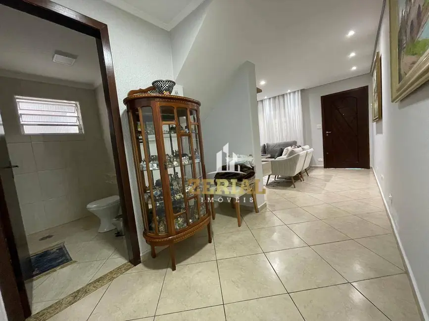 Sobrado com 3 quartos à venda, 88m2 em Santa Maria, Sao Caetano Do Sul - SP - imagem 5 Foto 5 de Sobrado com 3 quartos à venda, 88m2 em Santa Maria, Sao Caetano Do Sul - SP
