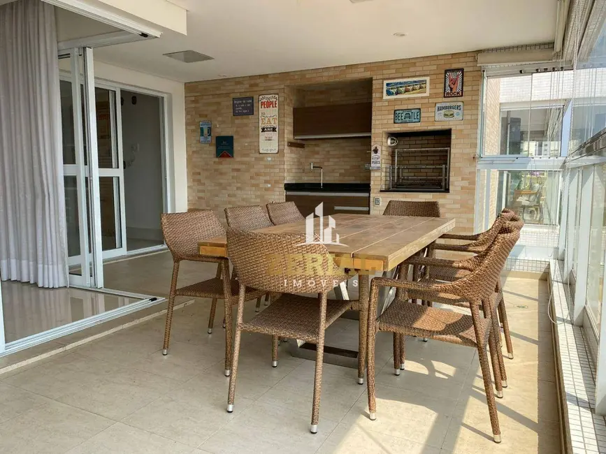 Foto 2 de Apartamento com 3 quartos à venda, 244m2 em Santo Antônio, Sao Caetano Do Sul - SP