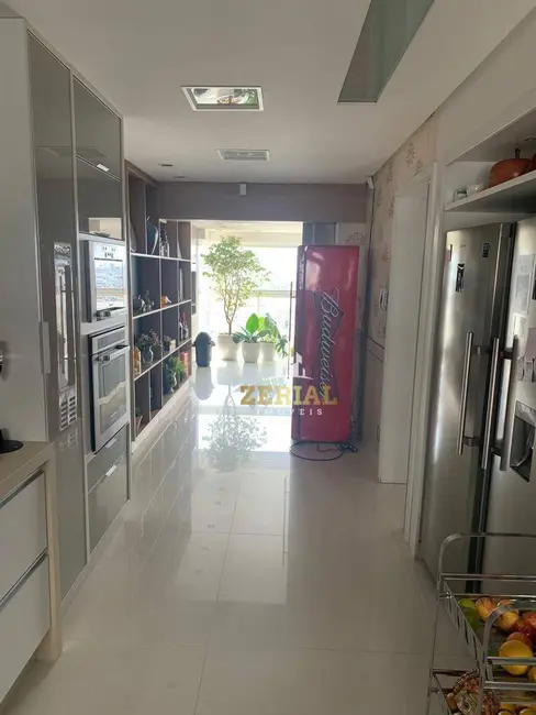 Foto 9 de Apartamento com 4 quartos à venda, 244m2 em Santo Antônio, Sao Caetano Do Sul - SP