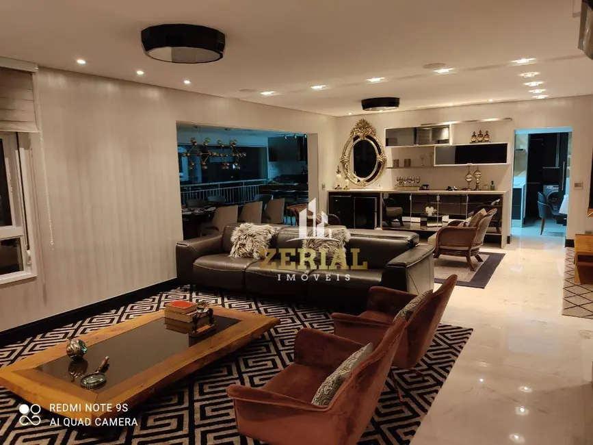 Foto 8 de Apartamento com 3 quartos à venda, 198m2 em Santo Antônio, Sao Caetano Do Sul - SP