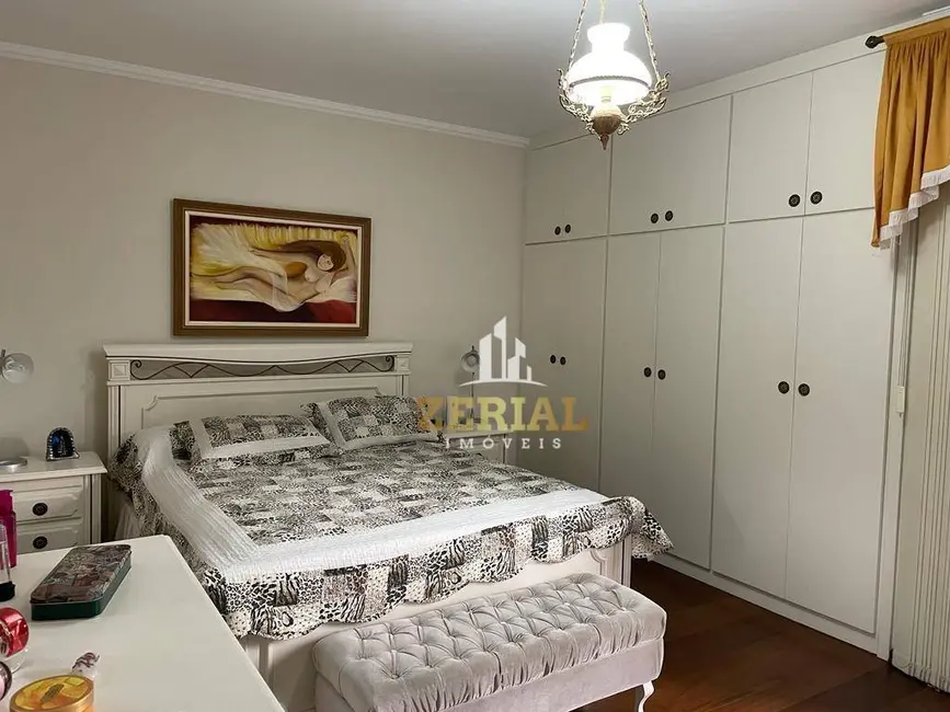 Sobrado com 4 quartos para alugar, 128m2 em Santa Maria, Sao Caetano Do Sul - SP - imagem 9 Foto 9 de Sobrado com 4 quartos para alugar, 128m2 em Santa Maria, Sao Caetano Do Sul - SP
