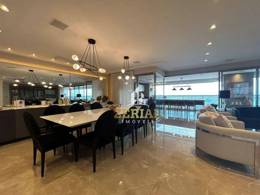 Foto 3 de Apartamento com 4 quartos para alugar, 264m2 em Santo Antônio, Sao Caetano Do Sul - SP