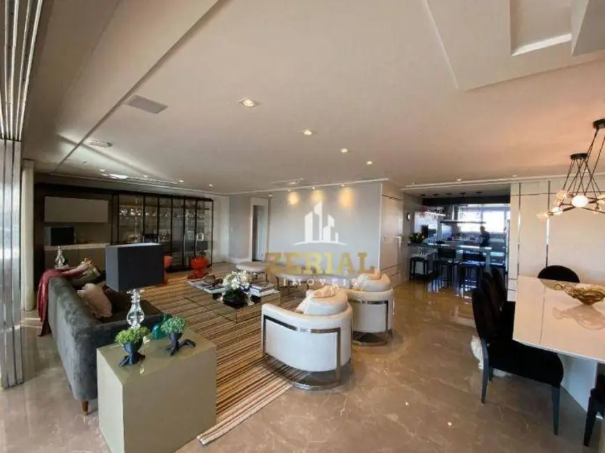 Foto 9 de Apartamento com 4 quartos para alugar, 264m2 em Santo Antônio, Sao Caetano Do Sul - SP