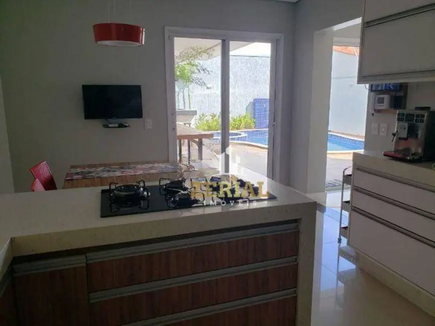 Foto 8 de Sobrado com 4 quartos à venda, 360m2 em Jardim São Caetano, Sao Caetano Do Sul - SP