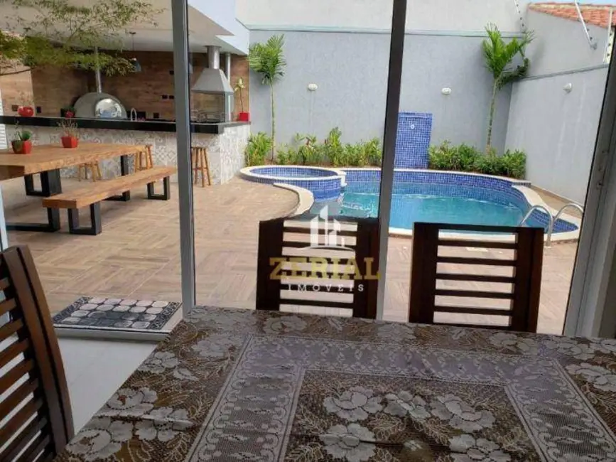 Foto 2 de Sobrado com 4 quartos à venda, 360m2 em Jardim São Caetano, Sao Caetano Do Sul - SP