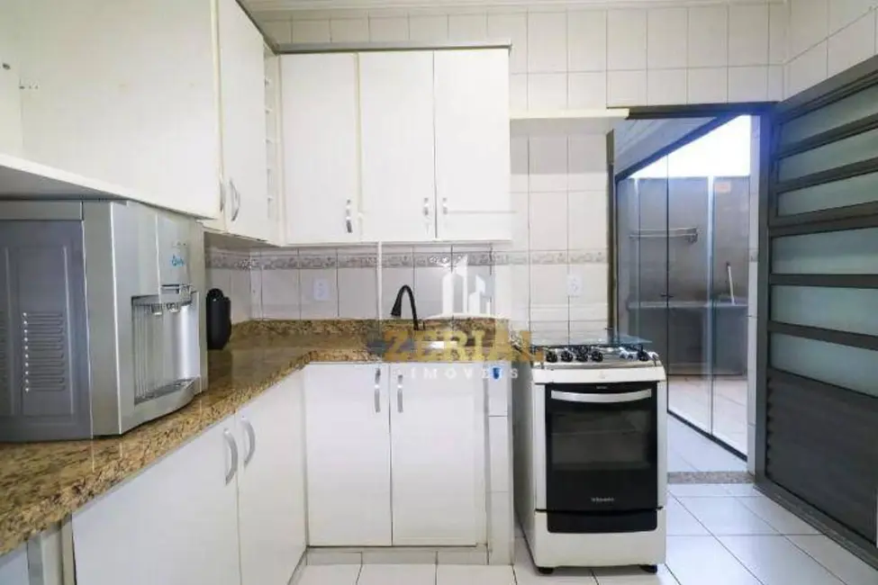 Apartamento com 2 quartos à venda, 111m2 em Nova Gerty, Sao Caetano Do Sul - SP - imagem 6 Foto 6 de Apartamento com 2 quartos à venda, 111m2 em Nova Gerty, Sao Caetano Do Sul - SP