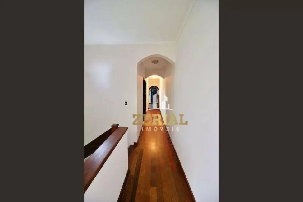 Sobrado com 3 quartos à venda, 145m2 em Campestre, Santo Andre - SP - imagem 8 Foto 8 de Sobrado com 3 quartos à venda, 145m2 em Campestre, Santo Andre - SP