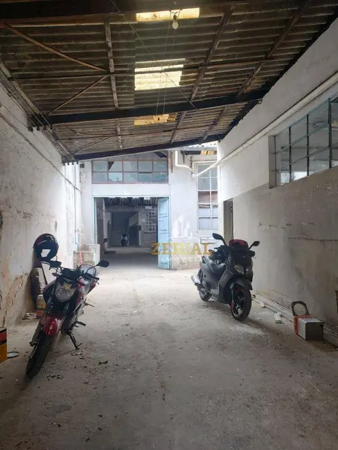 Armazém / Galpão para alugar, 750m2 em Fundação, Sao Caetano Do Sul - SP - imagem 2 Foto 2 de Armazém / Galpão para alugar, 750m2 em Fundação, Sao Caetano Do Sul - SP