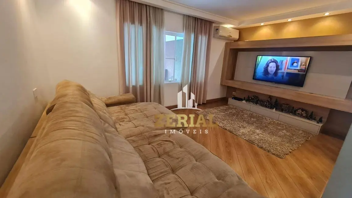 Foto 2 de Sobrado com 4 quartos à venda, 175m2 em Campestre, Santo Andre - SP