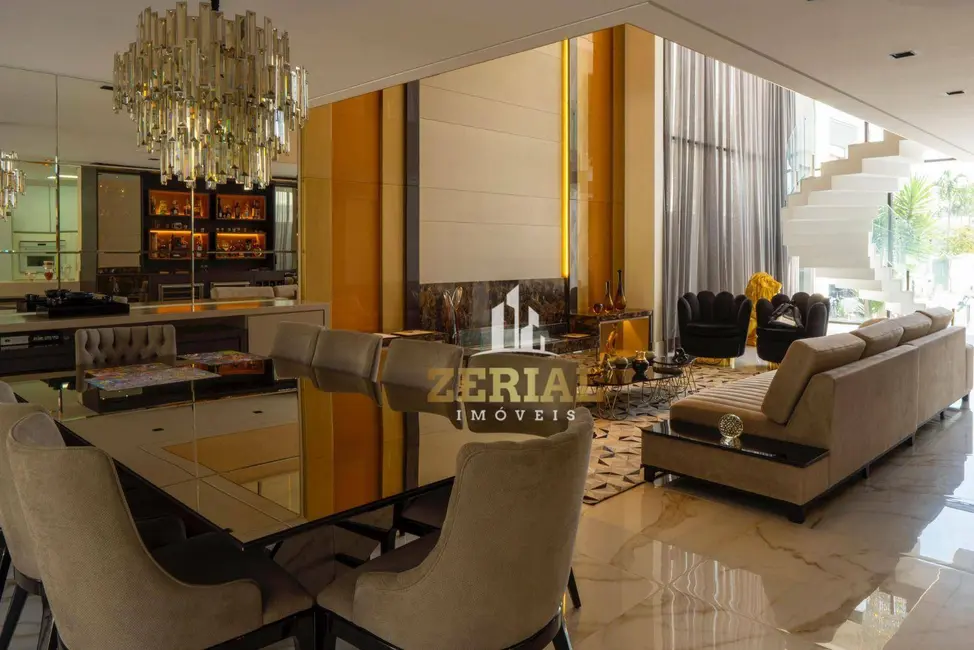 Sobrado com 4 quartos à venda, 360m2 em Cerâmica, Sao Caetano Do Sul - SP - imagem 4 Foto 4 de Sobrado com 4 quartos à venda, 360m2 em Cerâmica, Sao Caetano Do Sul - SP