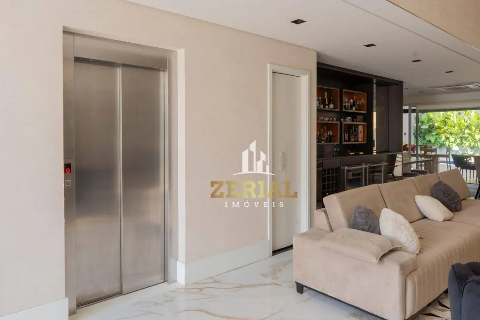 Sobrado com 4 quartos à venda, 360m2 em Cerâmica, Sao Caetano Do Sul - SP - imagem 7 Foto 7 de Sobrado com 4 quartos à venda, 360m2 em Cerâmica, Sao Caetano Do Sul - SP