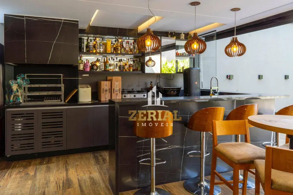 Sobrado com 4 quartos à venda, 360m2 em Cerâmica, Sao Caetano Do Sul - SP - imagem 9 Foto 9 de Sobrado com 4 quartos à venda, 360m2 em Cerâmica, Sao Caetano Do Sul - SP