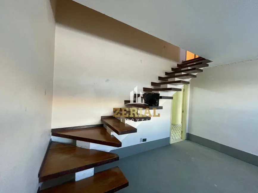 Sobrado com 3 quartos à venda, 70m2 em Cerâmica, Sao Caetano Do Sul - SP - imagem 4 Foto 4 de Sobrado com 3 quartos à venda, 70m2 em Cerâmica, Sao Caetano Do Sul - SP