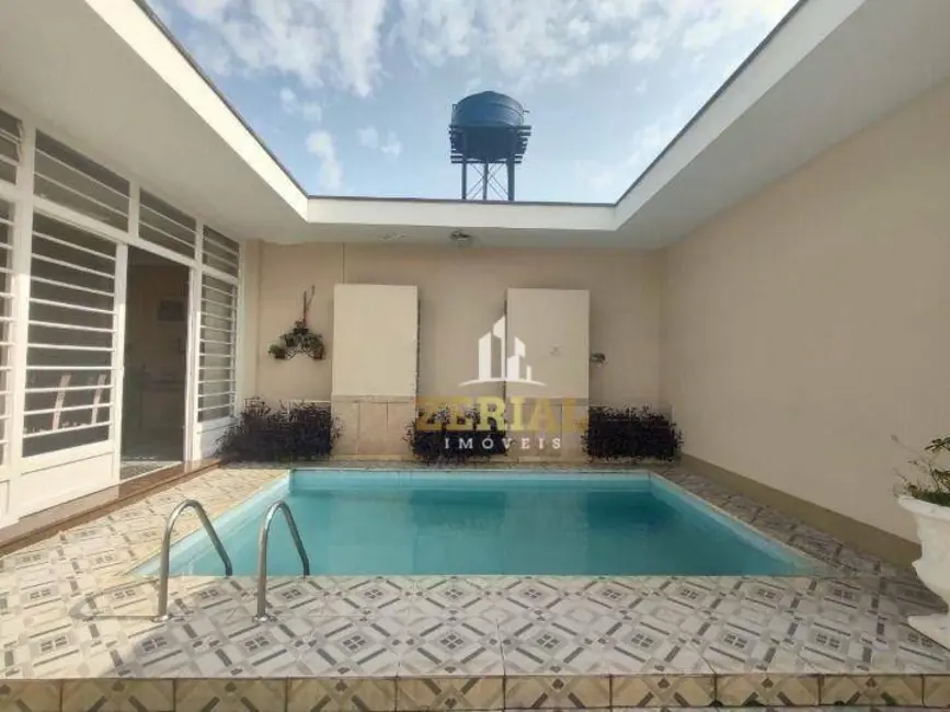 Foto 1 de Casa com 4 quartos para alugar, 560m2 em Barcelona, Sao Caetano Do Sul - SP
