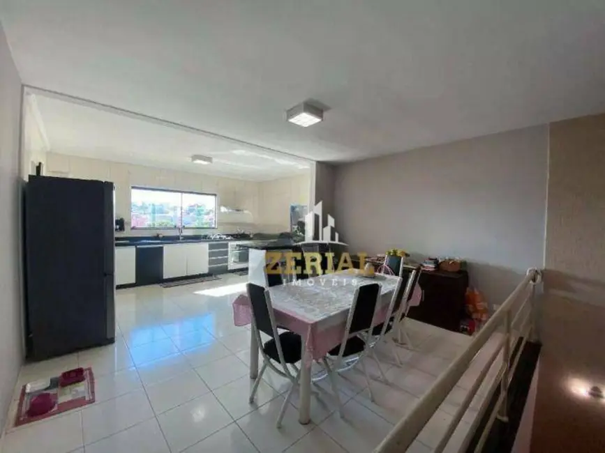 Foto 8 de Sobrado com 3 quartos à venda, 165m2 em Osvaldo Cruz, Sao Caetano Do Sul - SP