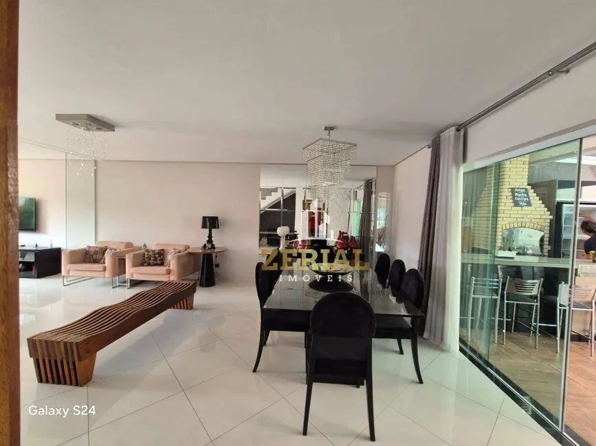 Foto 8 de Sobrado com 4 quartos para alugar, 350m2 em Parque dos Pássaros, Sao Bernardo Do Campo - SP