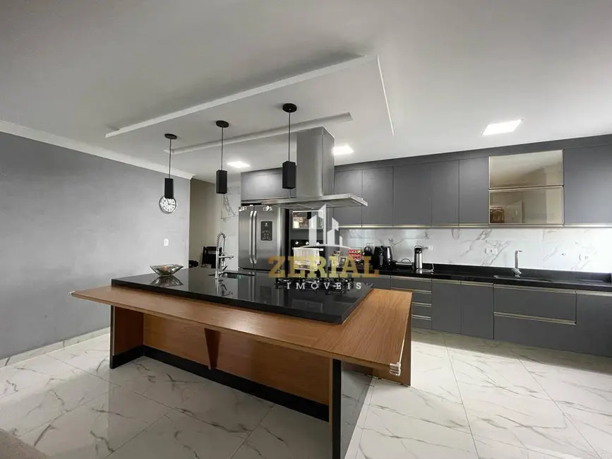 Foto 2 de Sobrado com 3 quartos à venda, 187m2 em Vila Alto de Santo André, Santo Andre - SP