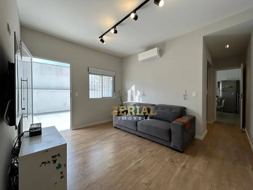 Foto 8 de Casa com 2 quartos à venda, 200m2 em Santo Antônio, Sao Caetano Do Sul - SP