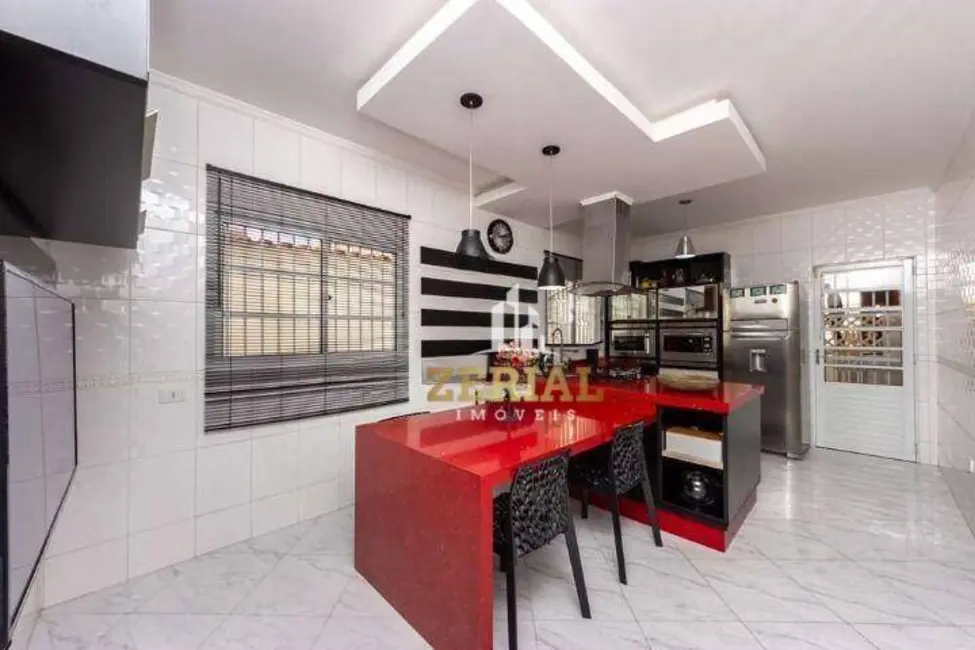 Sobrado com 3 quartos à venda, 197m2 em Vila Alpina, São Paulo - SP - imagem 6 Foto 6 de Sobrado com 3 quartos à venda, 197m2 em Vila Alpina, São Paulo - SP