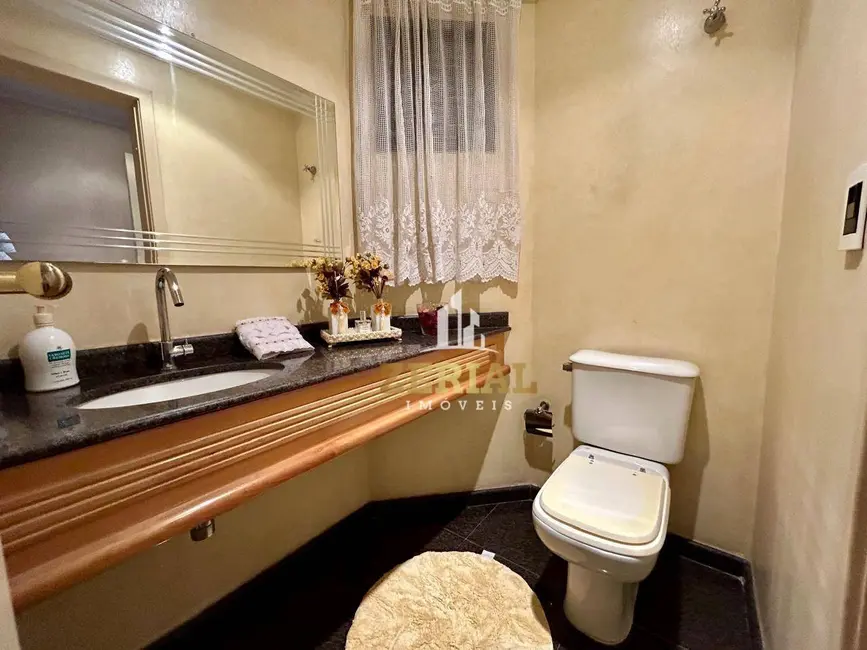 Foto 5 de Apartamento com 4 quartos à venda e para alugar, 238m2 em Santo Antônio, Sao Caetano Do Sul - SP