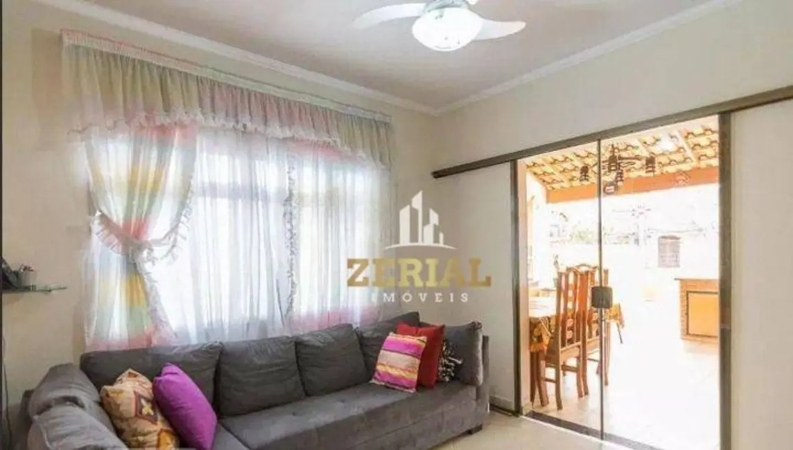 Foto 1 de Sobrado com 3 quartos à venda, 198m2 em Sao Bernardo Do Campo - SP