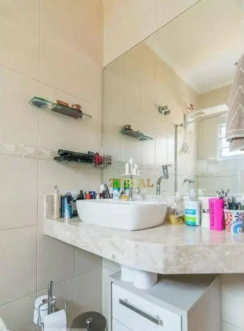 Foto 9 de Sobrado com 3 quartos à venda, 198m2 em Sao Bernardo Do Campo - SP