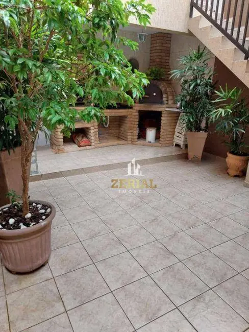 Foto 2 de Sobrado com 3 quartos à venda, 120m2 em Santa Maria, Sao Caetano Do Sul - SP