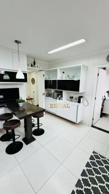Apartamento com 3 quartos à venda, 158m2 em Santo Andre - SP - imagem 5 Foto 5 de Apartamento com 3 quartos à venda, 158m2 em Santo Andre - SP