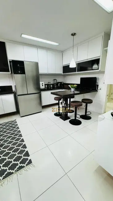 Apartamento com 3 quartos à venda, 158m2 em Santo Andre - SP - imagem 7 Foto 7 de Apartamento com 3 quartos à venda, 158m2 em Santo Andre - SP