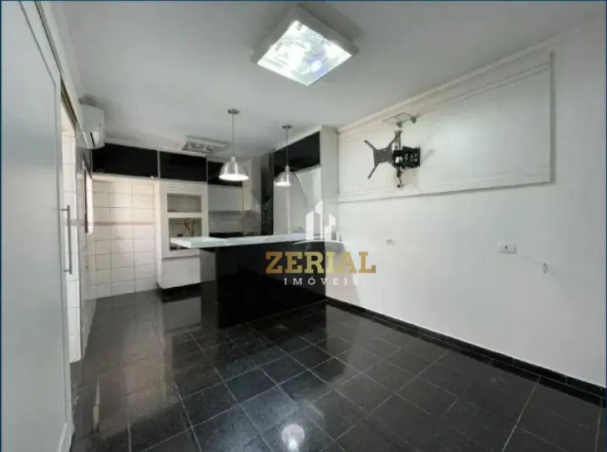 Foto 9 de Sobrado com 5 quartos à venda e para alugar, 120m2 em Santo Antônio, Sao Caetano Do Sul - SP