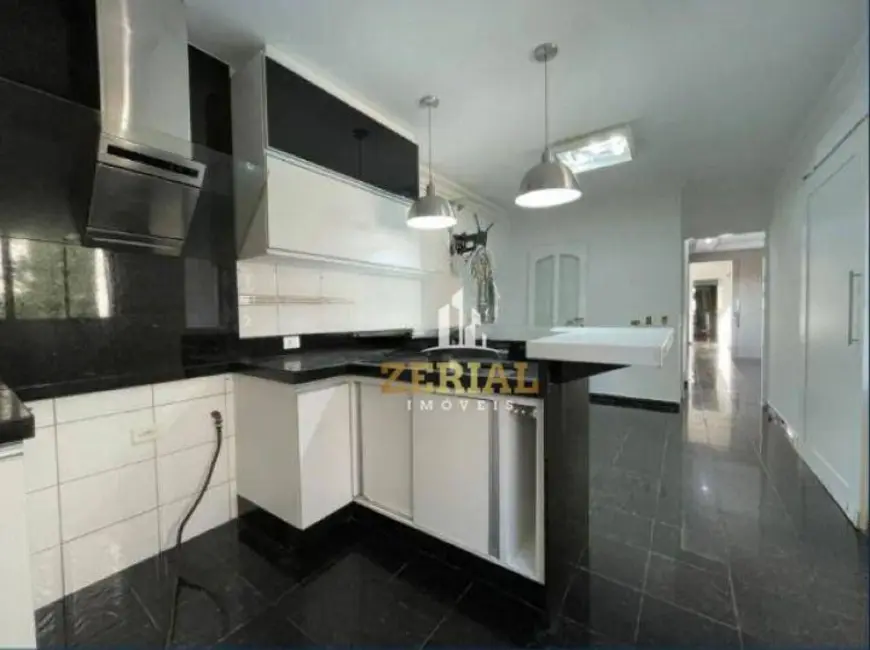 Foto 6 de Sobrado com 5 quartos à venda e para alugar, 120m2 em Santo Antônio, Sao Caetano Do Sul - SP